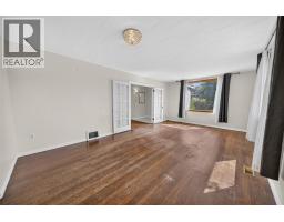 691 3rd Avenue, Fernie, BC V0B1M0 Photo 8