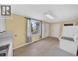 691 3rd Avenue, Fernie, BC V0B1M0 Photo 18