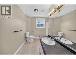 691 3rd Avenue, Fernie, BC V0B1M0 Photo 37