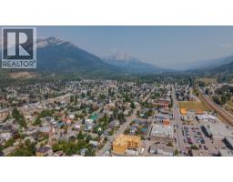 691 3rd Avenue, Fernie, BC V0B1M0 Photo 53