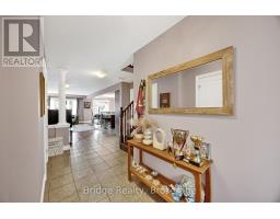 880 Frontenac Crescent, Woodstock, ON N4V0A8 Photo 11