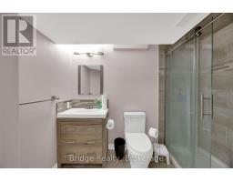880 Frontenac Crescent, Woodstock, ON N4V0A8 Photo 42