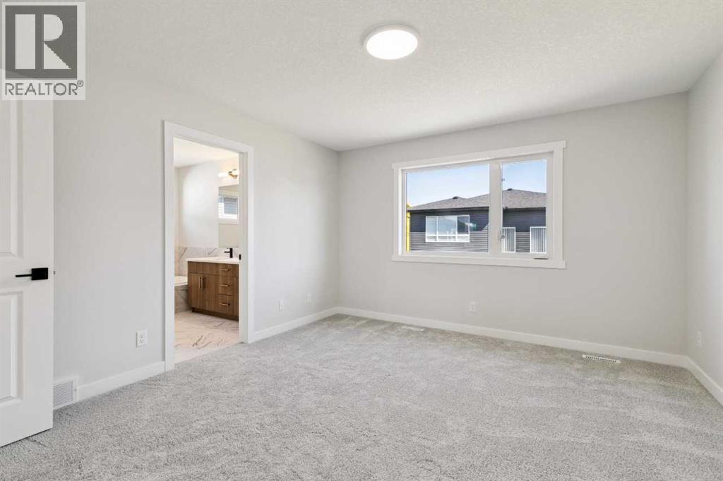 Listing photo – 262 Dawson Wharf Rise, Chestermere