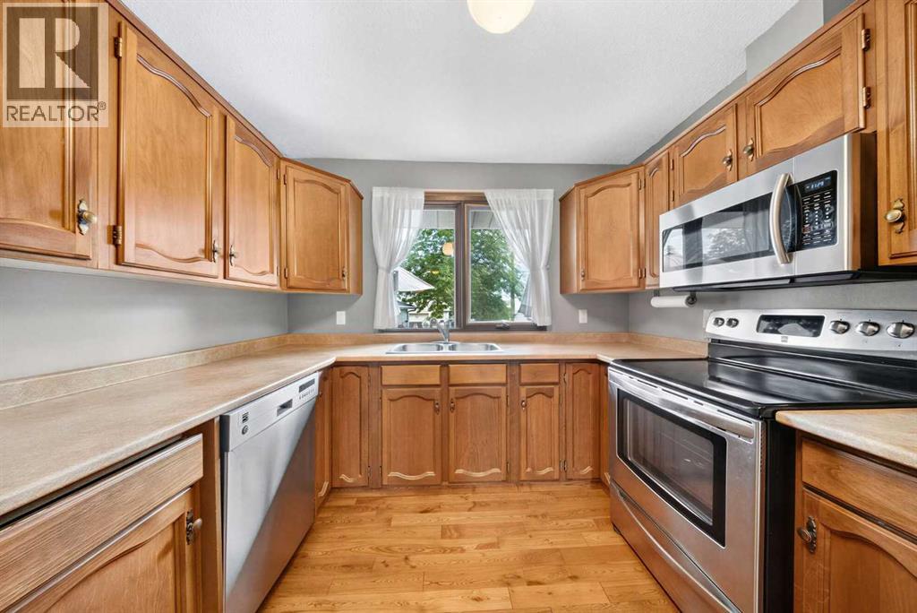 315 Thistle Way - 13