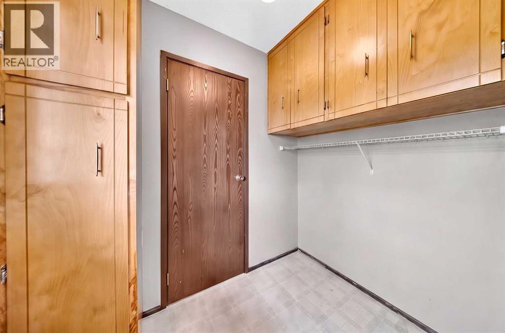 315 Thistle Way - 20