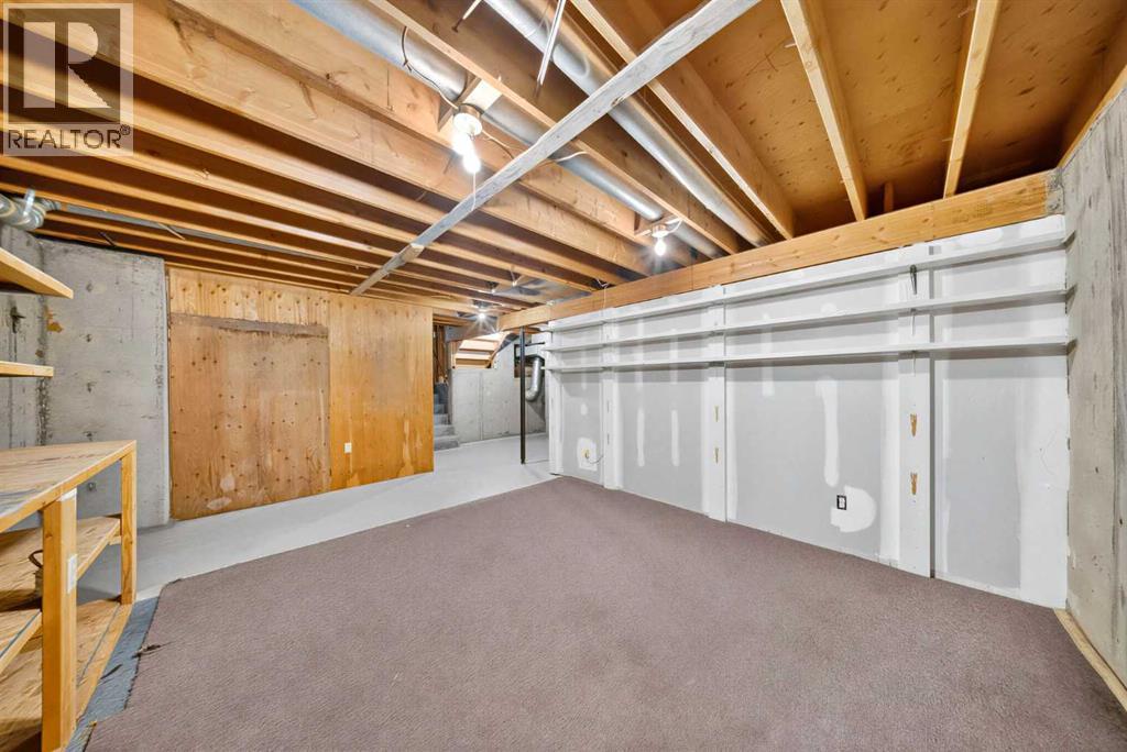 315 Thistle Way - 37