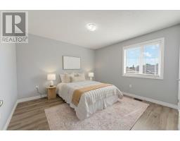 741 Hollinger Avenue S, North Perth, ON N4W0J3 Photo 18