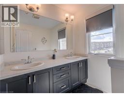9 Queensbrook Crescent, Cambridge, ON N1S0E5 Photo 22