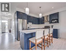 4pc Bathroom - 9 Queensbrook Crescent, Cambridge, ON N1S0E5 Photo 7