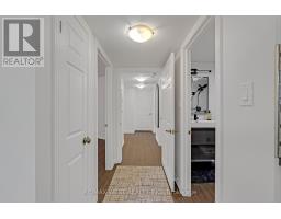 177 Searle Avenue, Toronto, ON M3H4B5 Photo 6