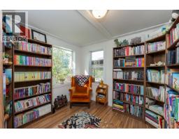 Photo 8 of 40, 1136 20TH AVENUE · Prince George, BC