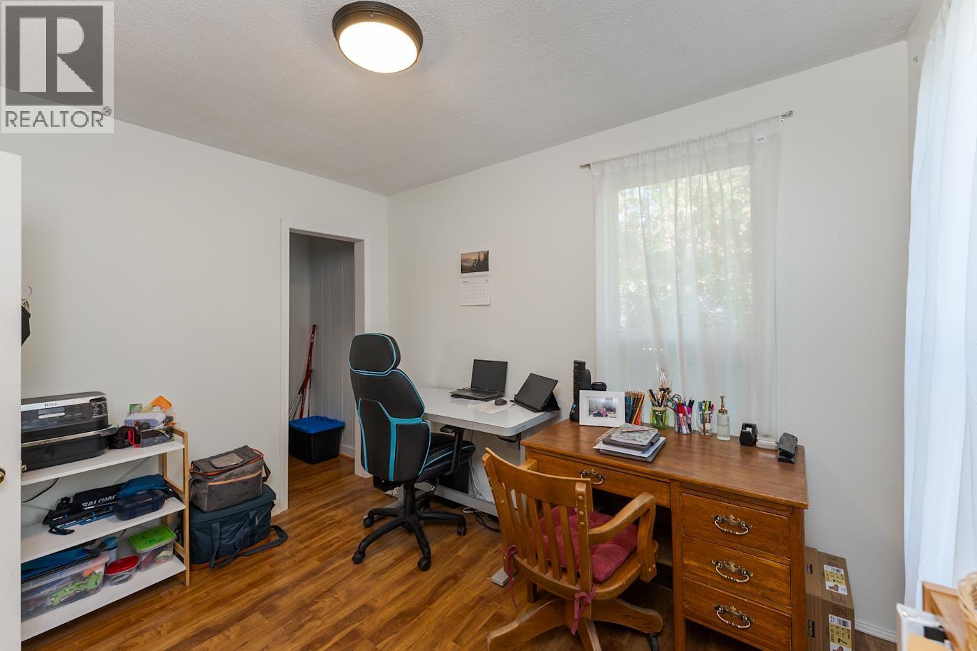 Photo 17 of 40 — 1136 20TH AVENUE · Prince George, BC