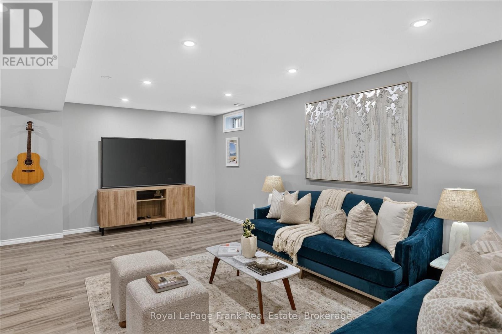 1465 WILDLARK DRIVE - 25