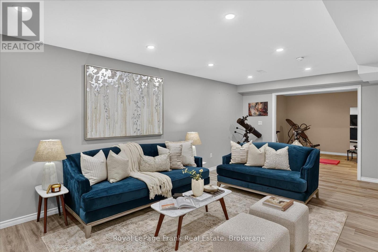 1465 WILDLARK DRIVE - 26
