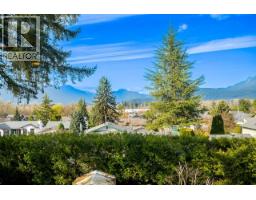 21489 Cherry Place, Maple Ridge, BC V2X4L5 Photo 19