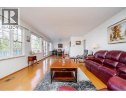 21489 Cherry Place, Maple Ridge, BC V2X4L5 Photo 16