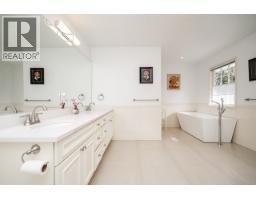 21489 Cherry Place, Maple Ridge, BC V2X4L5 Photo 30