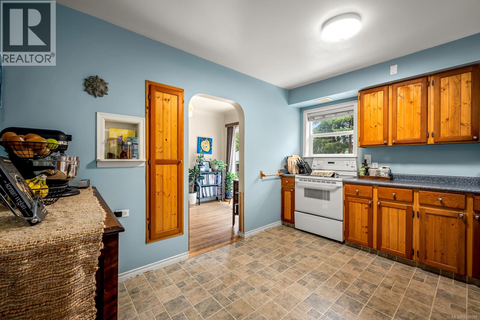 2945 Royston Rd - Image 19
