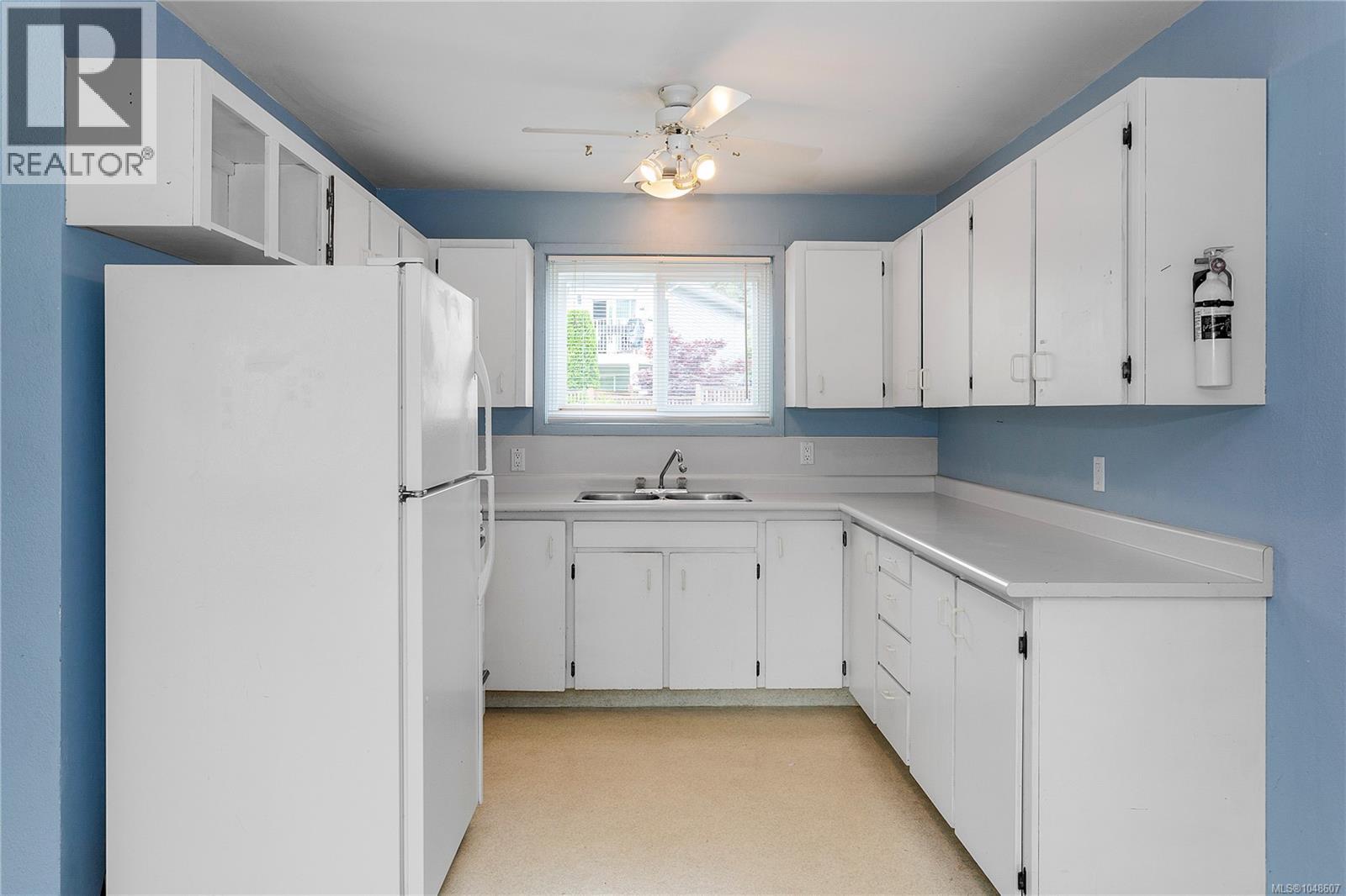 #57 507 NINTH St - Image 9