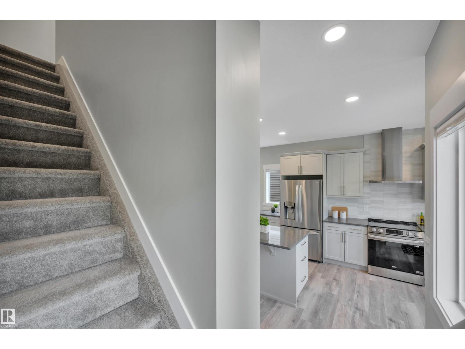 #4 150 EVERITT DR - 26
