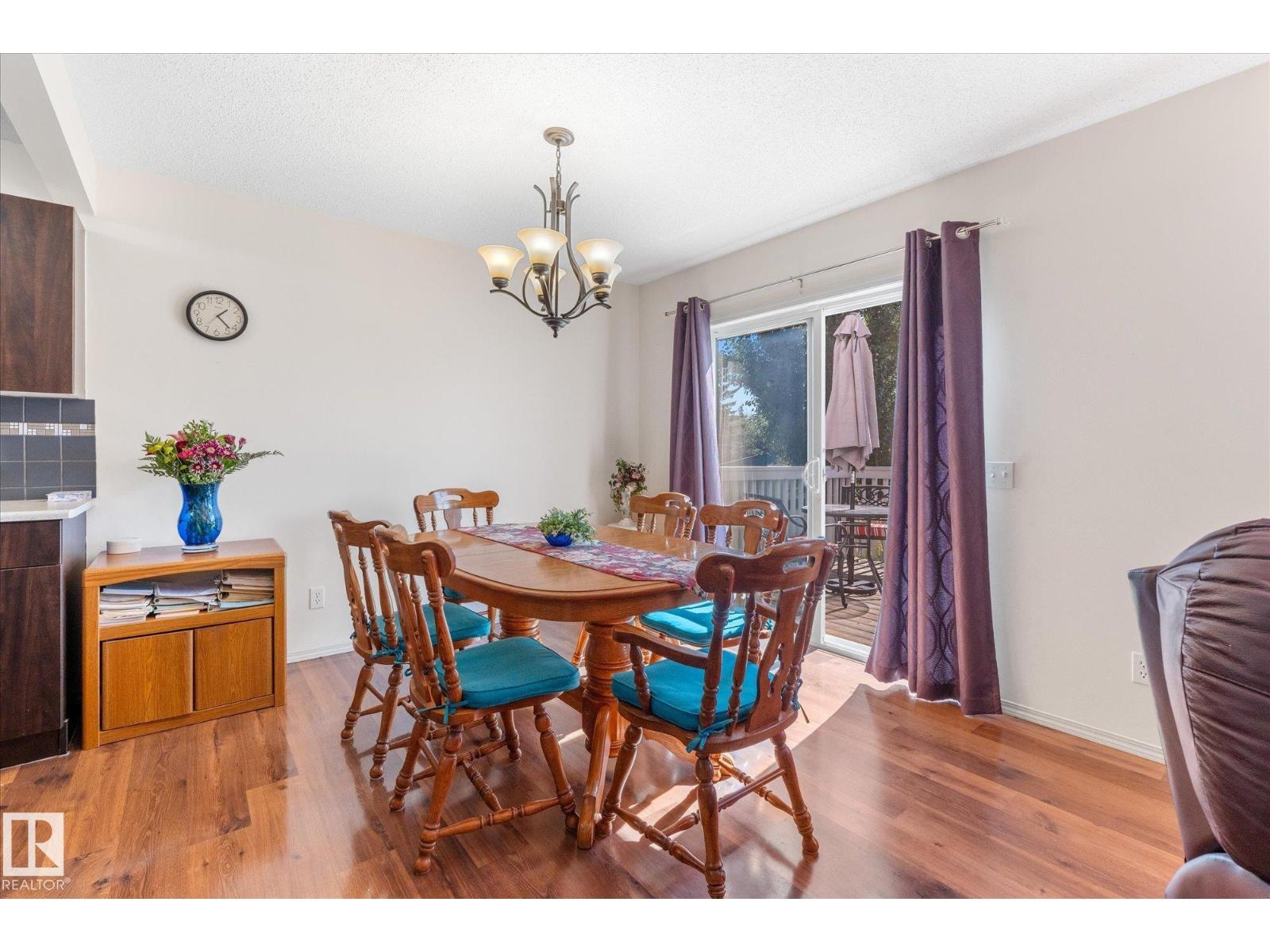 156 BROOKVIEW WY - 11