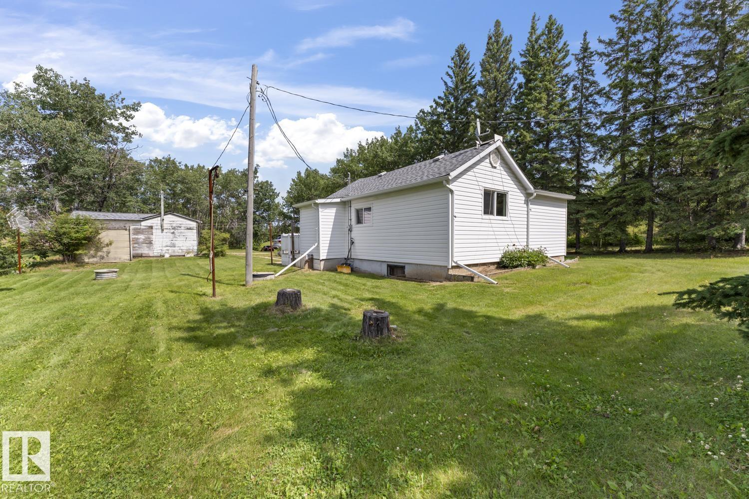 42201 TWP RD 624 - 18