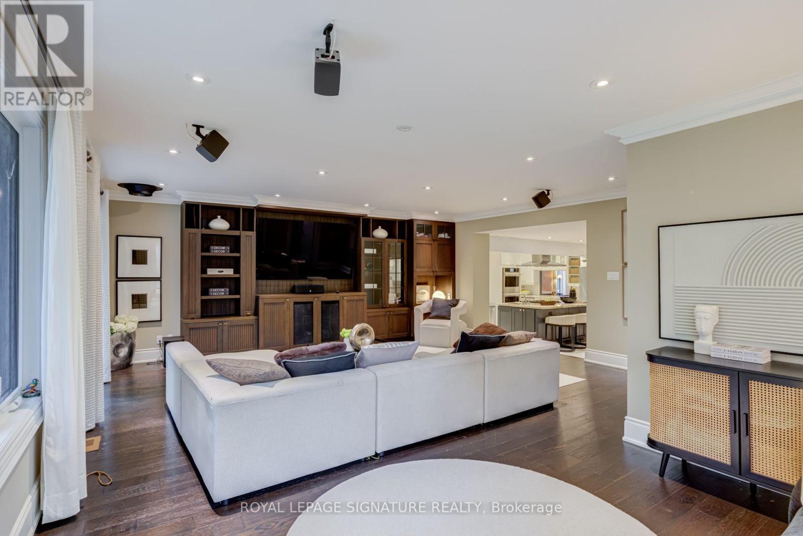 45 PLEASANT AVENUE - Image 25