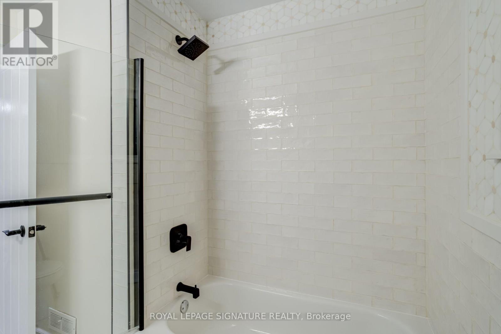45 PLEASANT AVENUE - Image 44