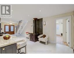 45 Pleasant Avenue, East Gwillimbury, ON L9N1A2 Photo 21