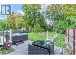 45 Pleasant Avenue, East Gwillimbury, ON L9N1A2 Photo 48