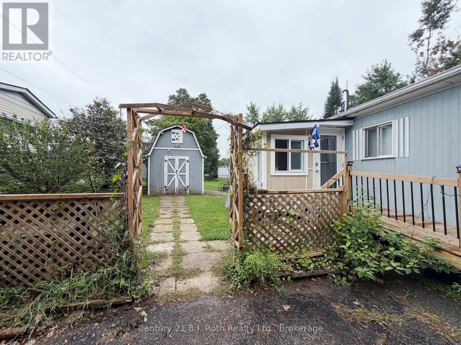 1 SMITHS LANE - Image 20