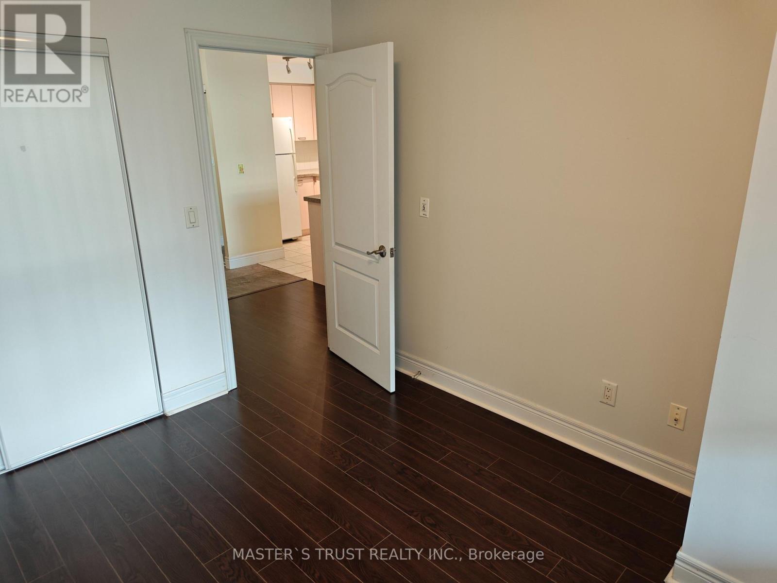 #522 62 SUNCREST BOULEVARD - 10