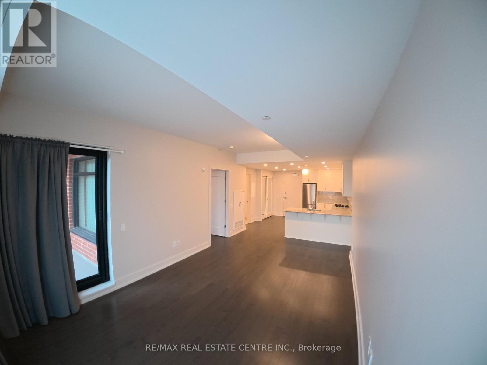 #405 60 SPRINGHURST AVENUE - 15