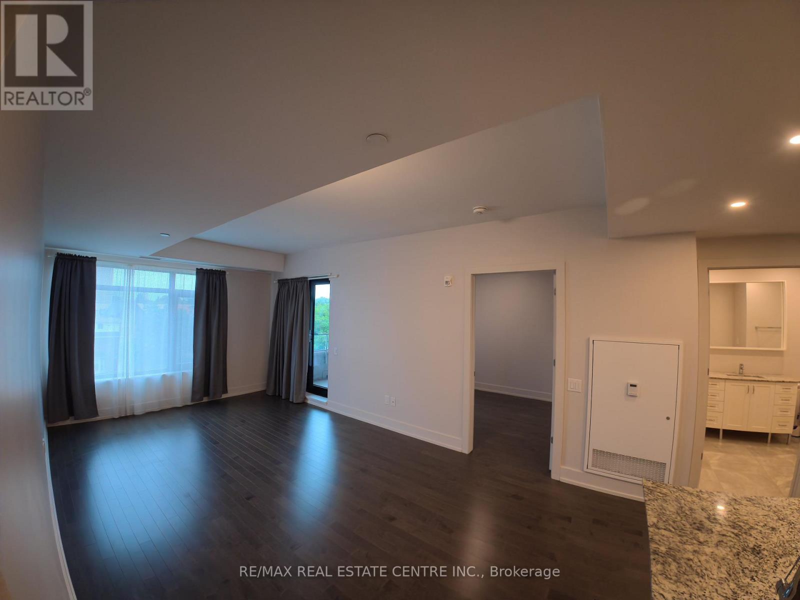 #405 60 SPRINGHURST AVENUE - 19