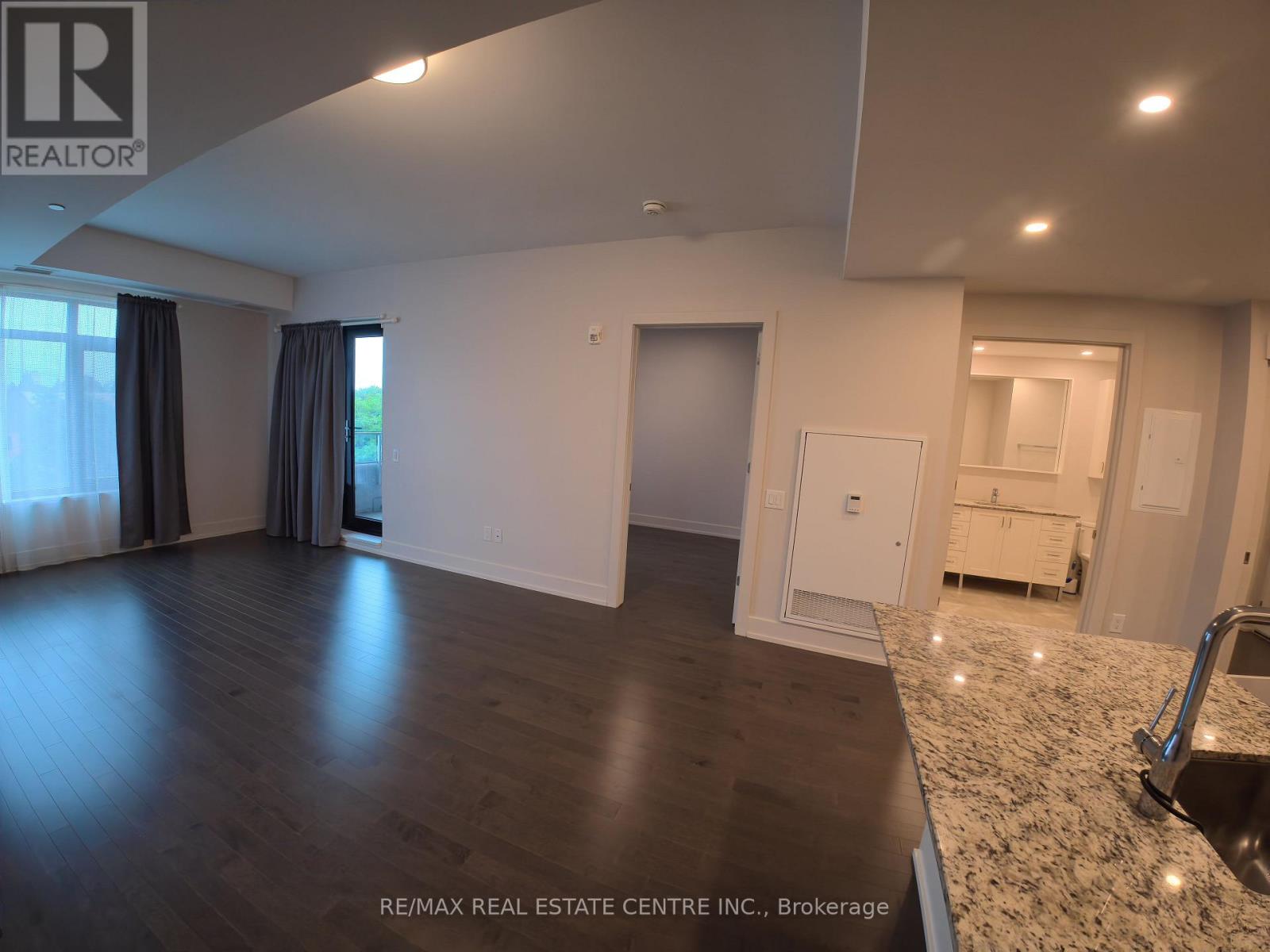 #405 60 SPRINGHURST AVENUE - 22
