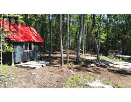 1135 Ross Lake Road, Dysart Et Al, ON K0M1S0 Photo 25