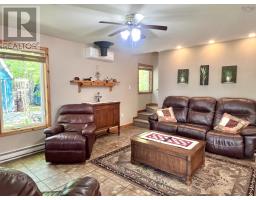 Mud room - 172 Hillcrest Drive, East Loon Lake Village, NS B0N2M0 Photo 6