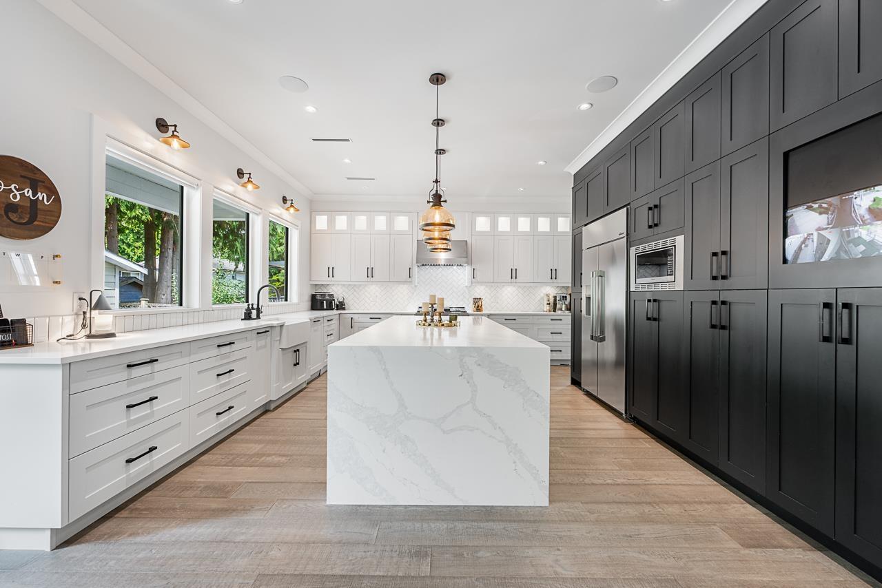 7415 115 Street, Delta, British Columbia, V4C5M6, Delta, British Columbia — photo 3 of 5
