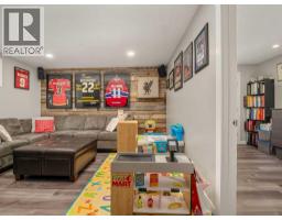 386 Moonlight Way W - photo 35