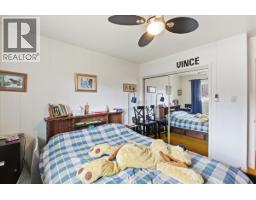 1832 Third Street, Fruitvale, BC V0G1L1 Photo 31