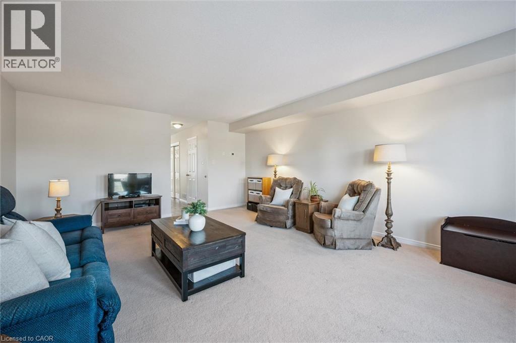 #16B 50 HOWE Drive - Image 13