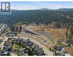 2041 Hugh Allan Drive, Kamloops, BC  Photo 16