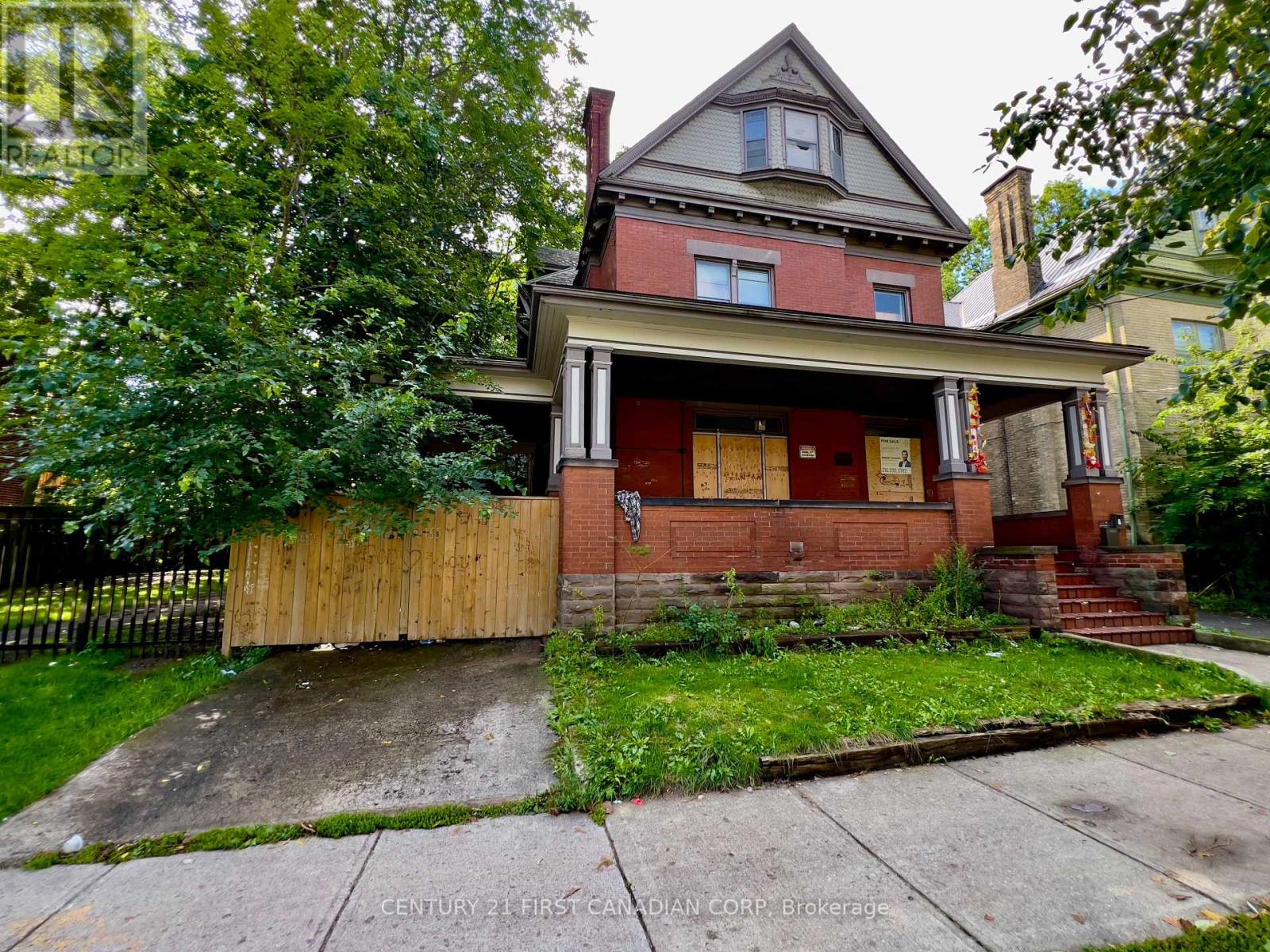 Property for sale at 575 QUEENS AVENUE