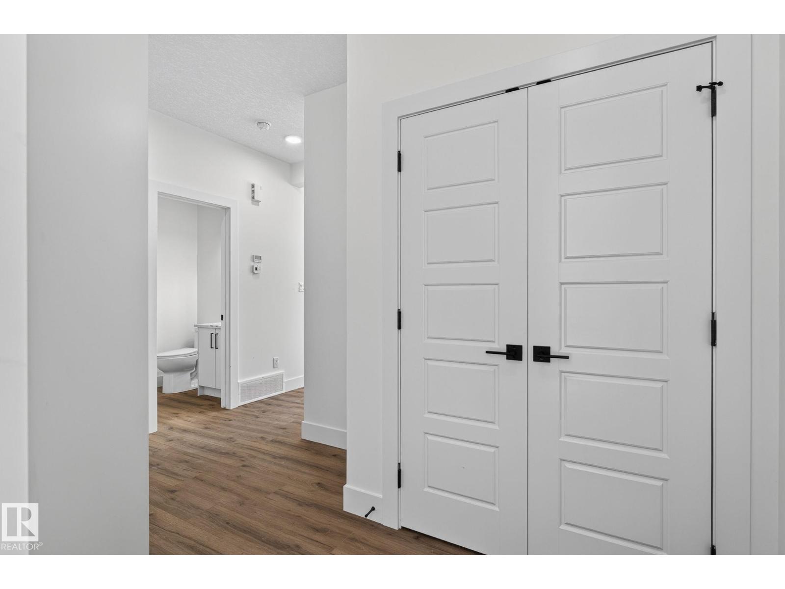 63 SILVERSTONE DR, photo 14 of 63