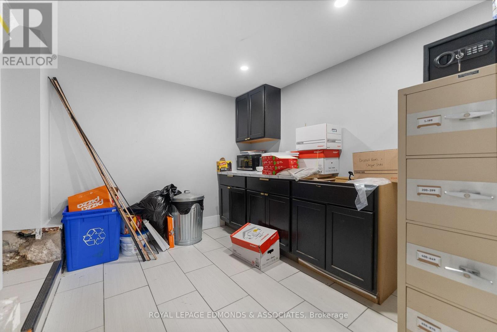 Office for Sale in Pembroke – 259 PEMBROKE STREET E – MLS# X13741978 - Image 35
