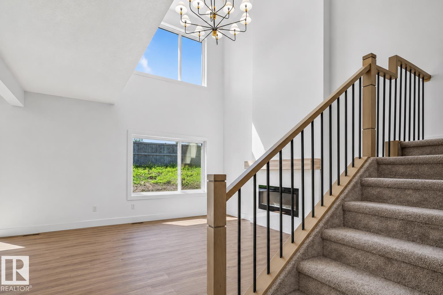 63 SILVERSTONE DR, photo 17 of 63