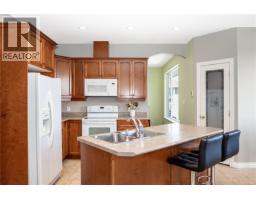 Dining room - 600 Mariner Dr, Campbell River, BC V9H1V9 Photo 16