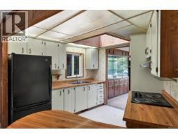 Family room - 2259 Upland Rd, Campbell River, BC V9H1C1 Photo 10