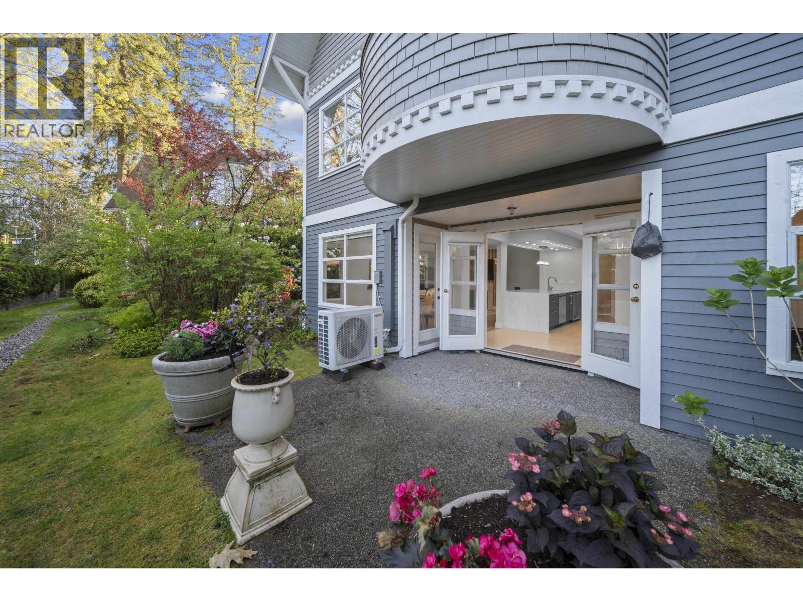 103 3399 CAPILANO CRESCENT, North Vancouver