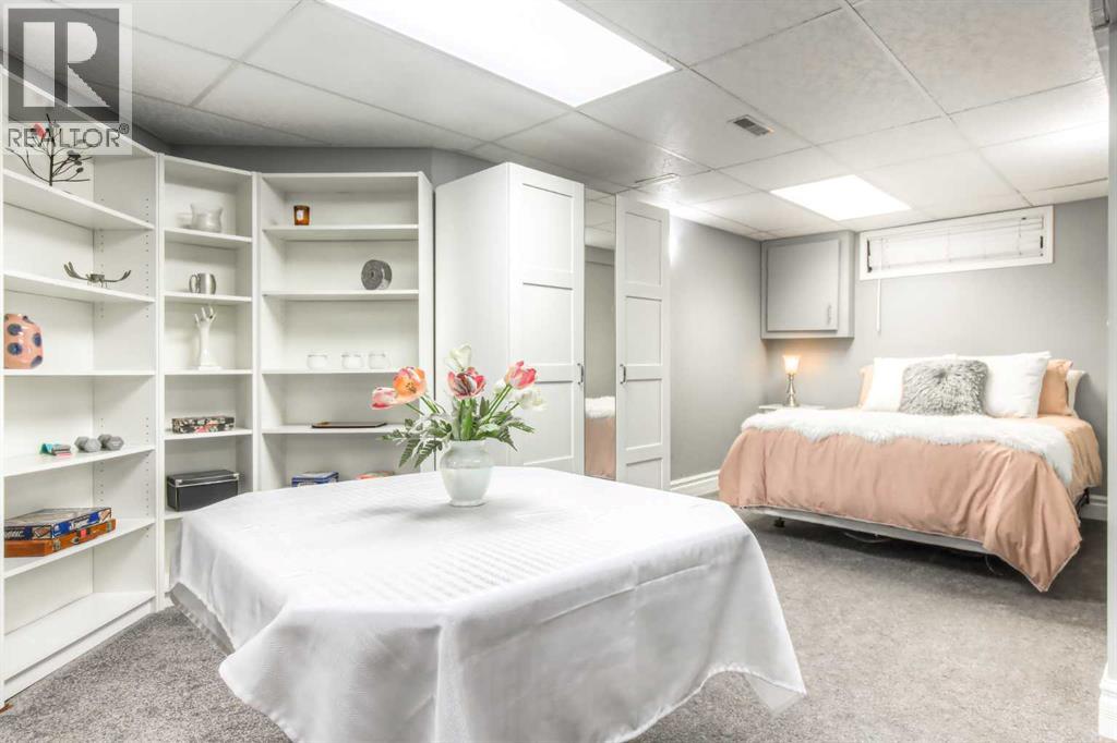 135 Woodside Road NW - 45